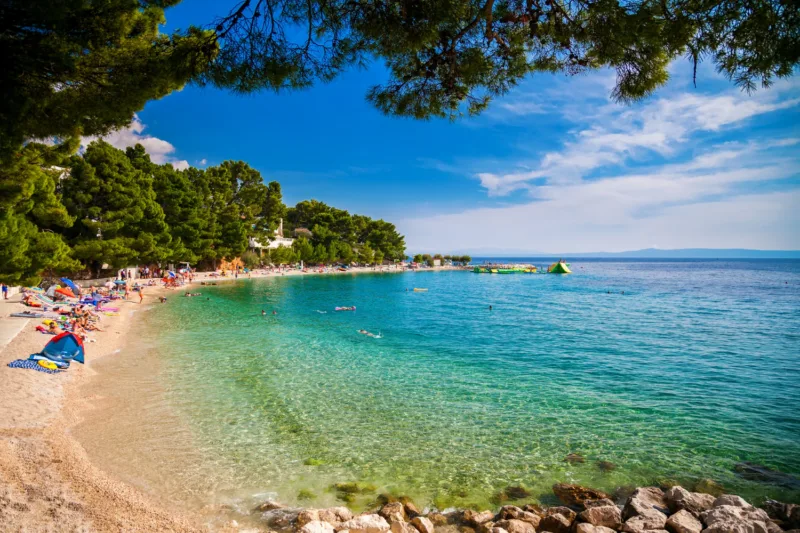 hrvatska plaža freepik