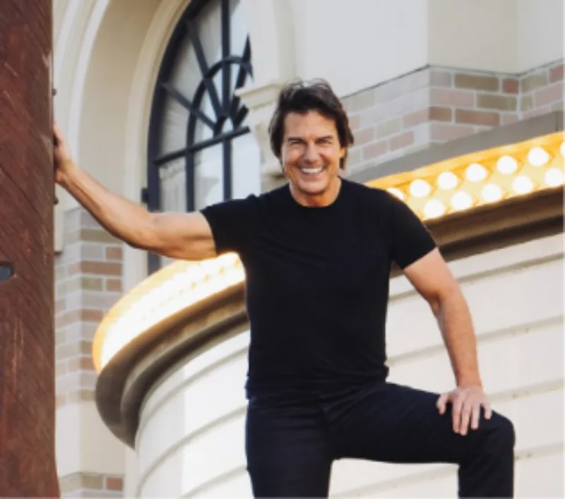 Tom Cruise