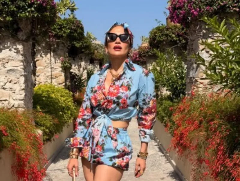 Jennifer Lopez