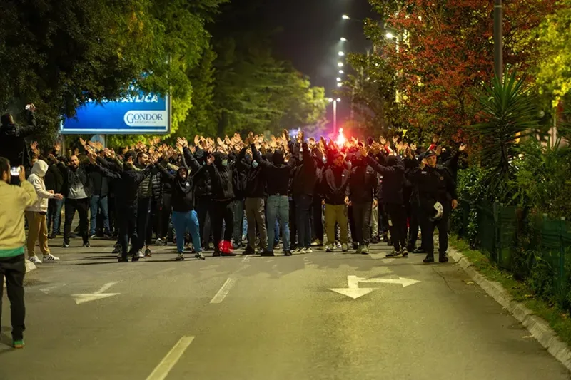 Crna gora turci