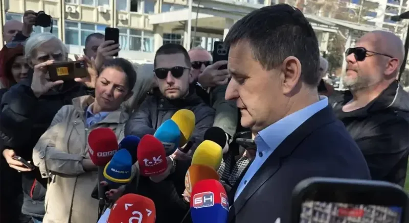 Djajic press