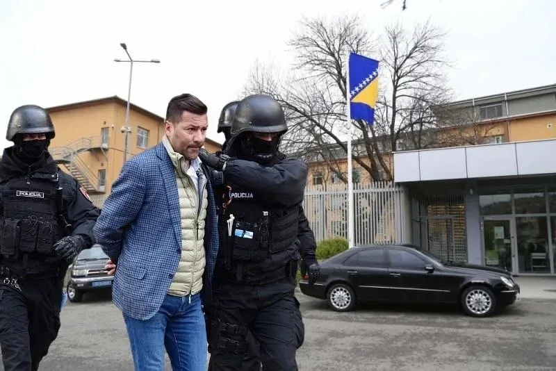 Hodovic 12