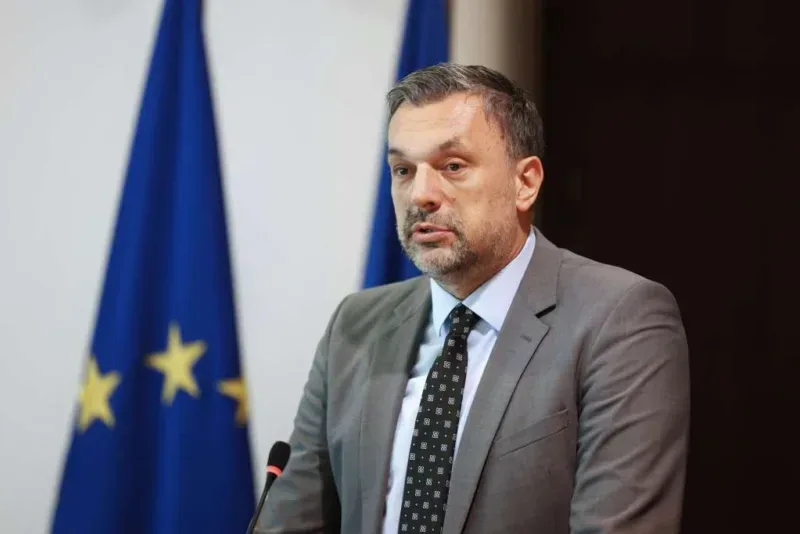 Konakovic 2025 10 24 122500 xamj