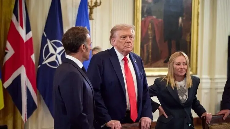 Macron trump meloni aa