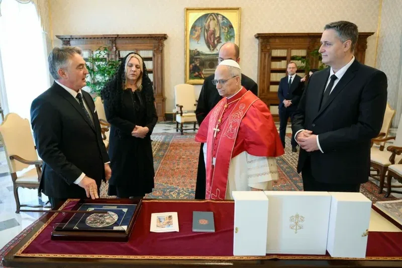 Papa 1