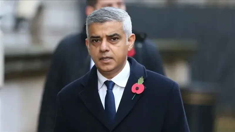 Sadiq khan aa