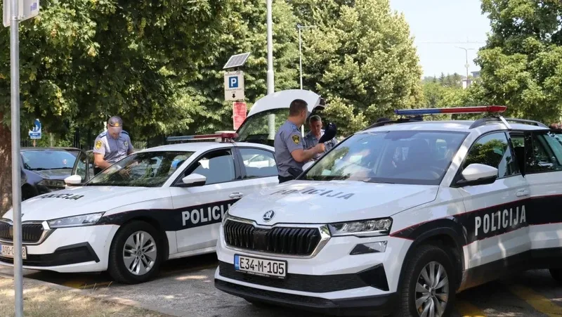 Tuzla policija 34
