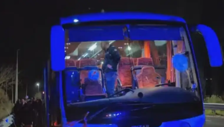 Autobus napad