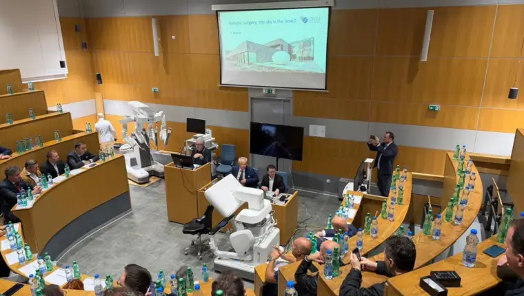Kcus robotska operacija 1