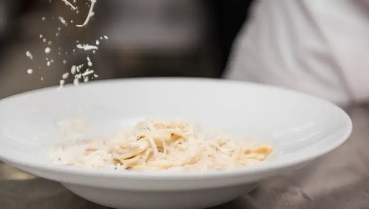 Cacio e pepe freepik