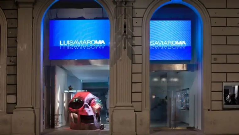 Luisa Via Roma
