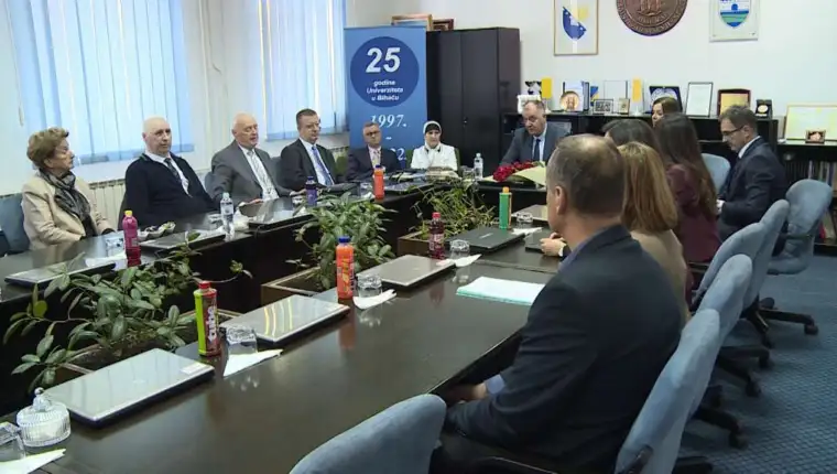 Univerzitet bihac
