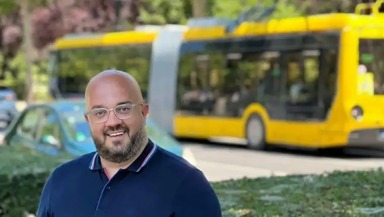 Adnan steta trojelbus