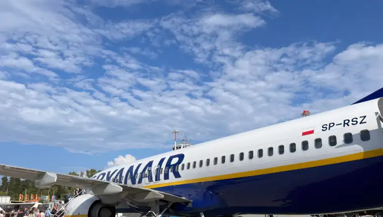 Ryanair freepik