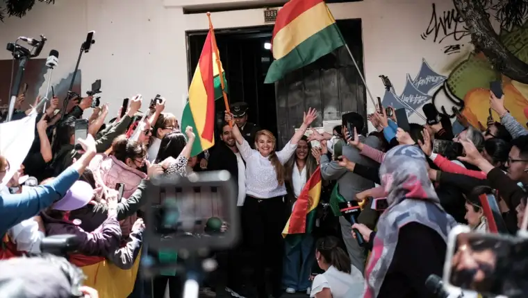 AA 20251106 39637271 39637267 BIVSA BOLIVIJSKA PREDSJEDNICA ANEZ PUSTENA IZ ZATVORA NAKON SKORO 5 GODINA