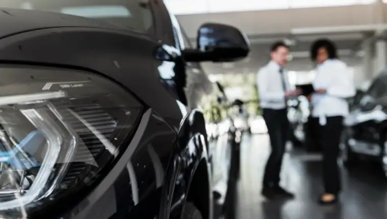 Automobili prodaja freepik1
