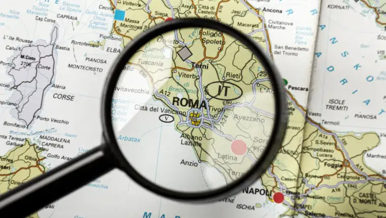 mapa italija freepik