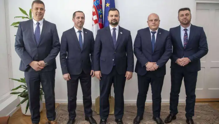 Ruznic sedic