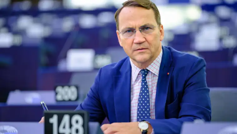 Radoslaw Sikorski