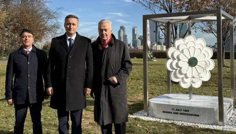 Becirovic cvijet srebrenice