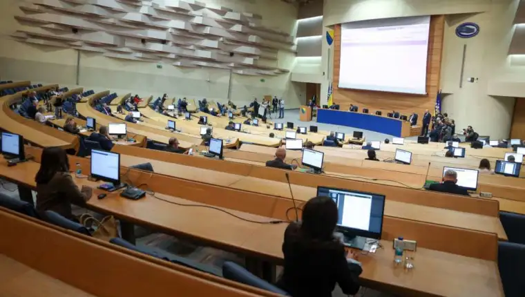Parlament222