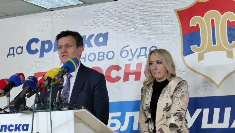 Blanusa panduravic