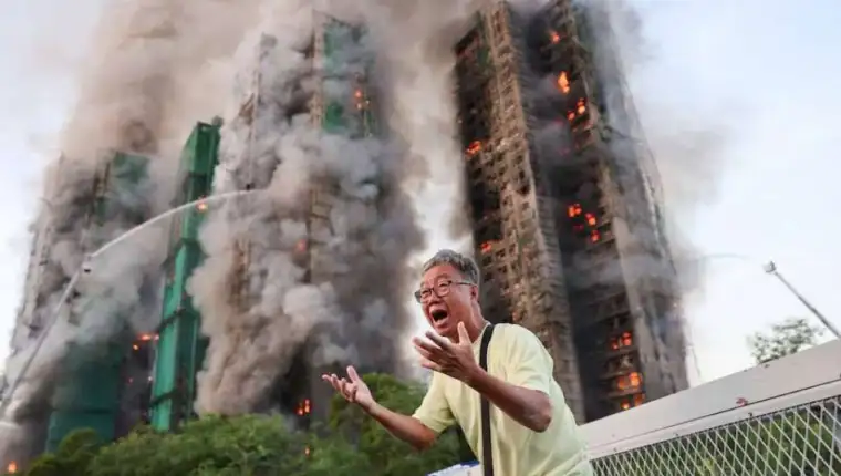 Hong kong44