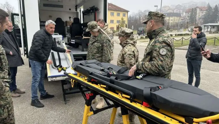 Vozilo osbih28
