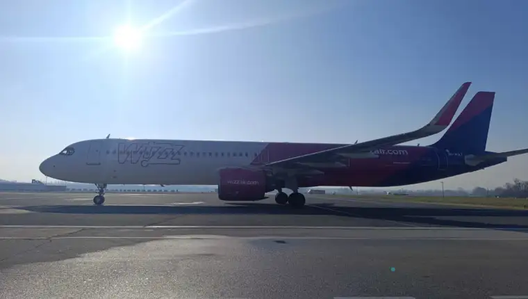 Wizz air baza tuzla24