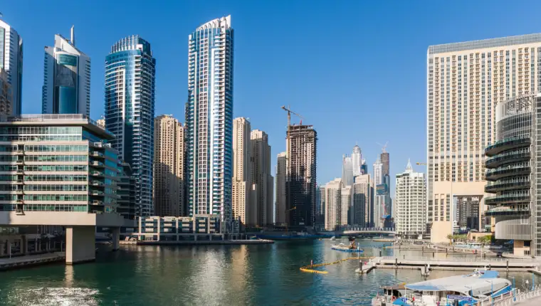 Dubai freepik