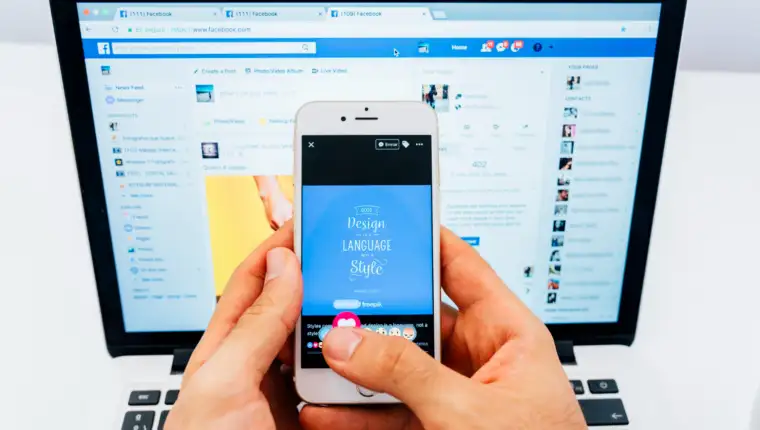 Facebook freepik