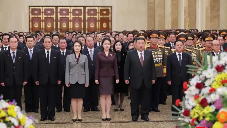 Kim jong un kcerka