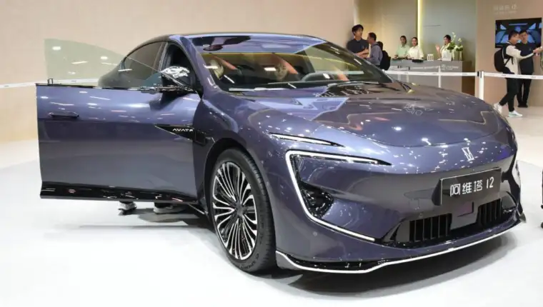 Kineski auto