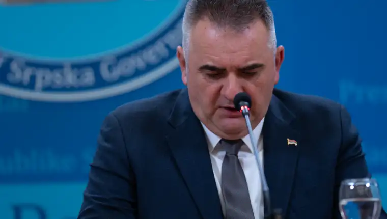 PXL 170126 144876184