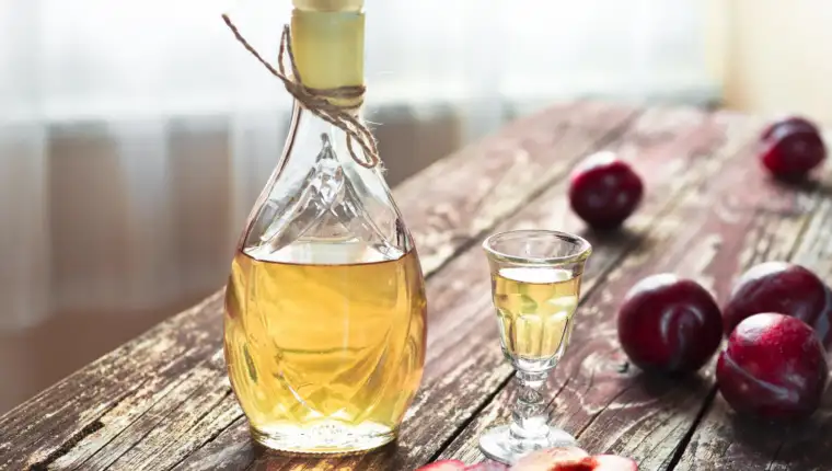 rakija freepik