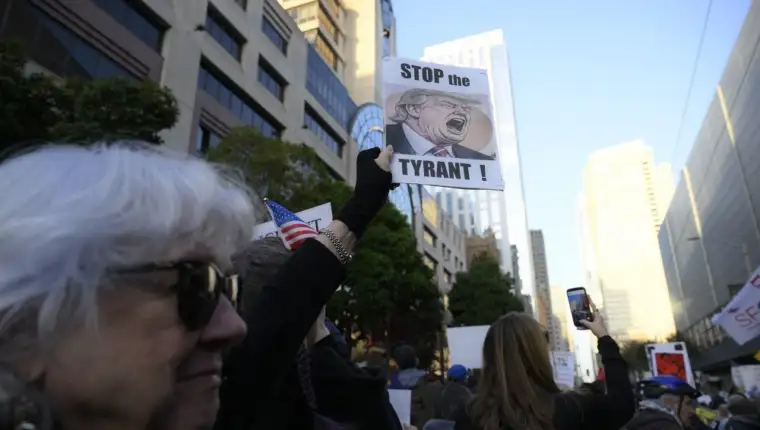 Protesti ice aa2