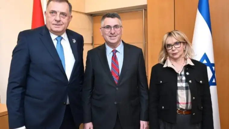 Dodik saar trisic