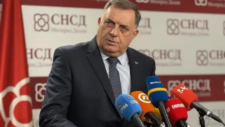 Dodik x