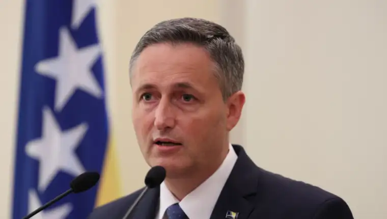 Ecirovic 4