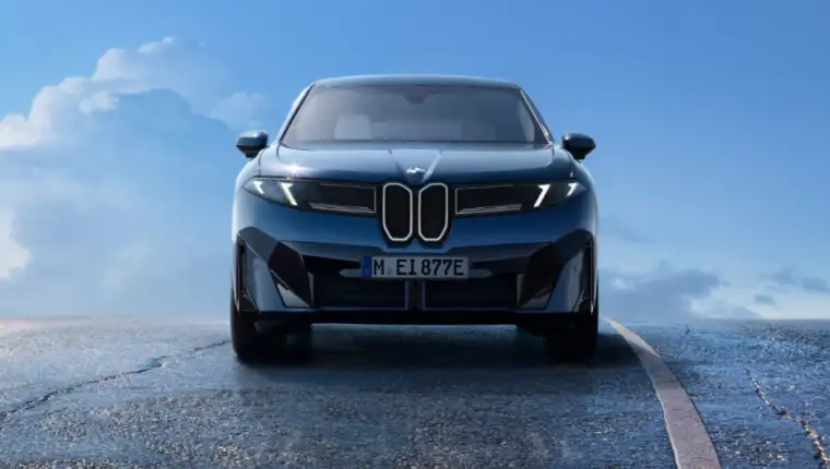 BMW i X3