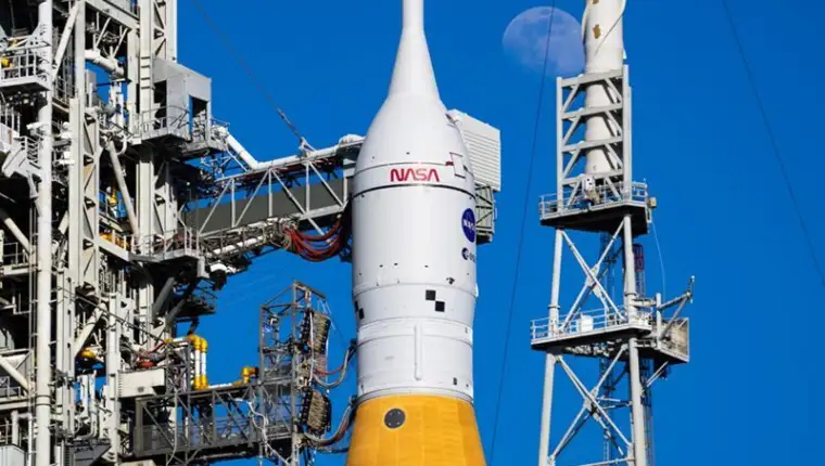 Artemis II