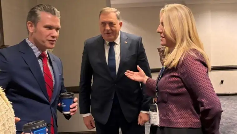 Dodik hegseth