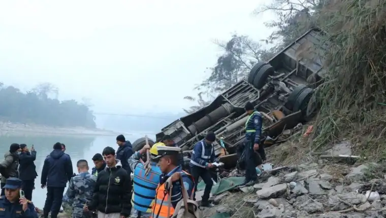 Nepal bus