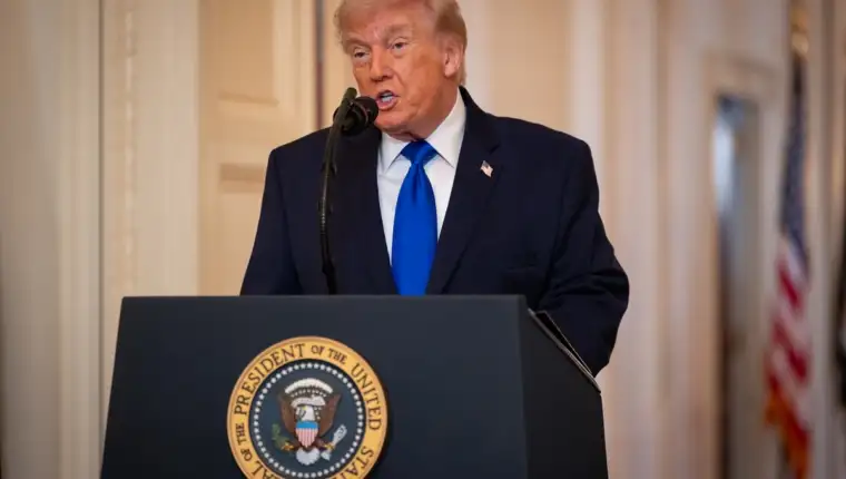 AA 20260223 40647656 40647638 TRUMP PROGLASIO 22 FEBRUAR NACIONALNIM DANOM PORODICA ANDELA