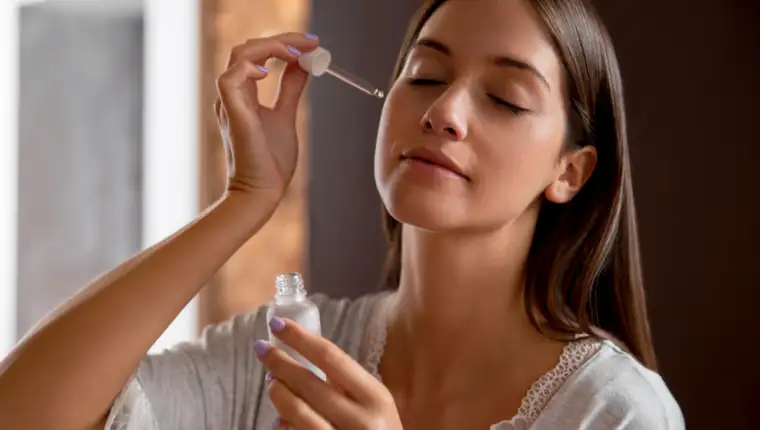 Retinol freepik