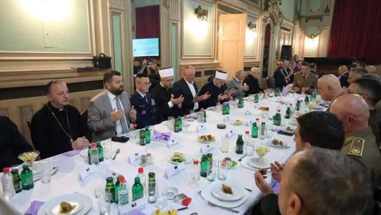 Iftar dom oruzanih snaga