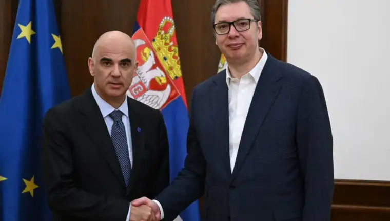 Berset vucic