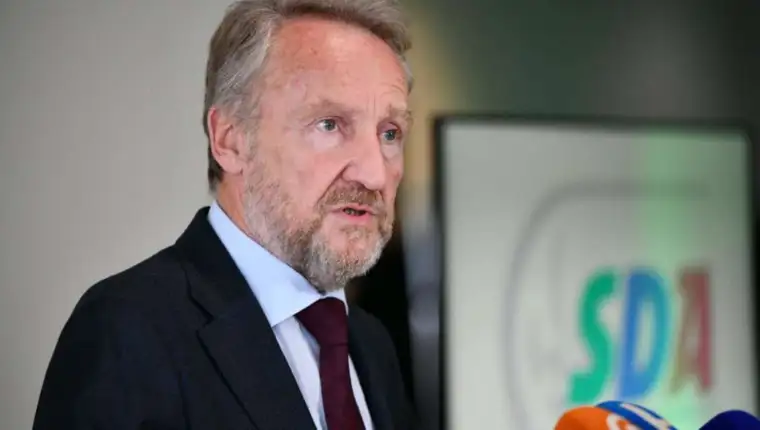 Izetbegovic fena