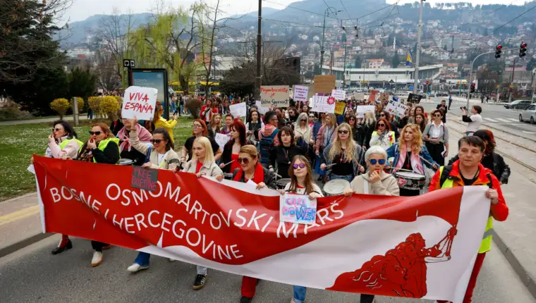 260308 protesti sigurnost zena 62975