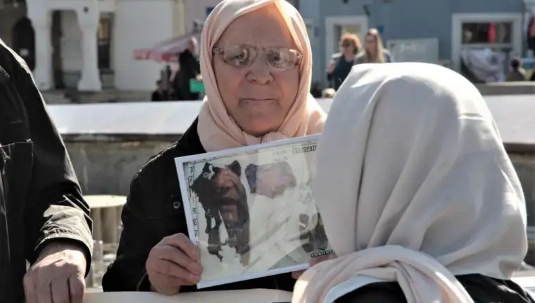 Majke srebrenice tuzla